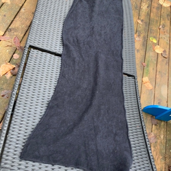 Aritzia Accessories - Aritzia cashmere long black scarf Babaton